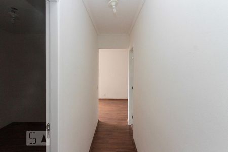 Corredor de apartamento para alugar com 2 quartos, 46m² em Jardim Vila Formosa, São Paulo