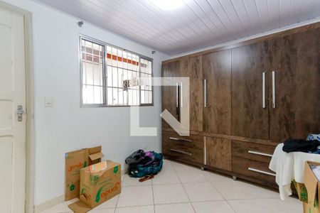 Casa à venda com 108m², 3 quartos e 1 vagaQuarto Edícula