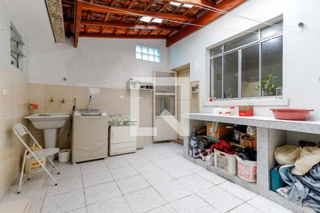 Casa à venda com 108m², 3 quartos e 1 vagaÁrea de Serviço