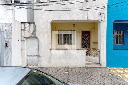 Casa à venda com 108m², 3 quartos e 1 vagaFachada