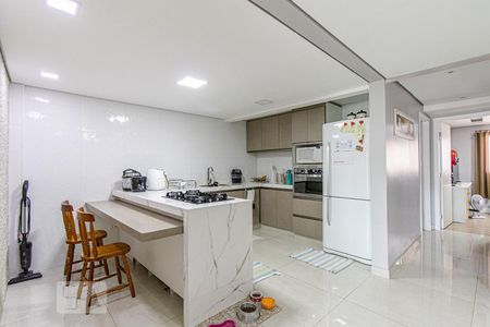Casa para alugar com 170m², 5 quartos e 2 vagas Casa para alugar com 170m², 5 quartos e 2 vagasCozinha 1