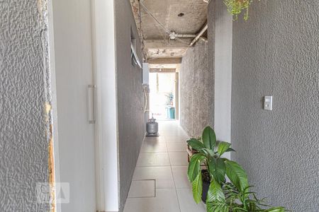 Casa para alugar com 170m², 5 quartos e 2 vagas Casa para alugar com 170m², 5 quartos e 2 vagasCorredor