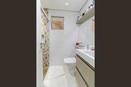 Casa para alugar com 170m², 5 quartos e 2 vagas Casa para alugar com 170m², 5 quartos e 2 vagasBanheiro Social 1