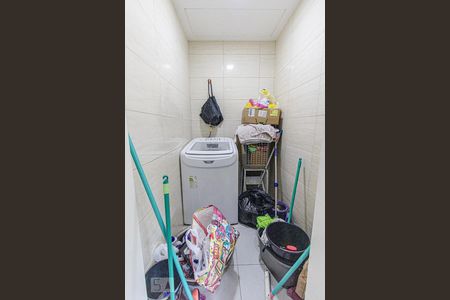 Casa para alugar com 170m², 5 quartos e 2 vagas Casa para alugar com 170m², 5 quartos e 2 vagasÁrea de Serviço