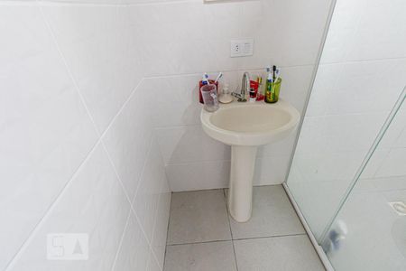 Casa para alugar com 170m², 5 quartos e 2 vagas Casa para alugar com 170m², 5 quartos e 2 vagasBanheiro Social 2