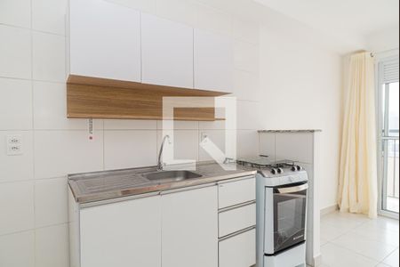Cozinha de apartamento para alugar com 1 quarto, 32m² em Água Branca, São Paulo