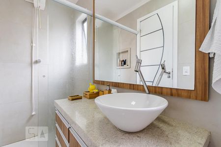 Apartamento para alugar com 70m², 2 quartos e 1 vaga Apartamento para alugar com 70m², 2 quartos e 1 vagaBanheiro