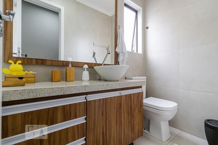 Apartamento para alugar com 70m², 2 quartos e 1 vaga Apartamento para alugar com 70m², 2 quartos e 1 vagaBanheiro