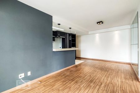 Apartamento à venda com 75m², 2 quartos e 1 vagaSala