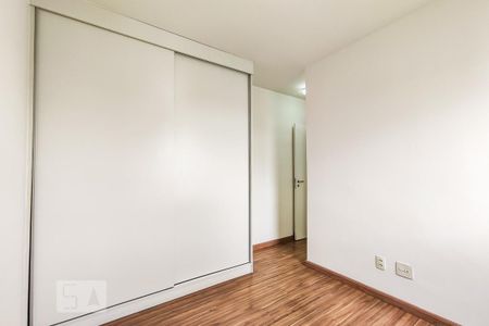 Apartamento à venda com 75m², 2 quartos e 1 vagaSuíte