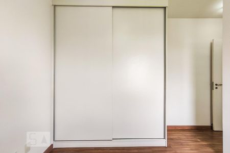 Apartamento à venda com 75m², 2 quartos e 1 vagaSuíte