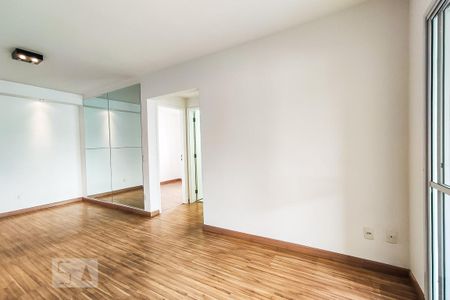 Apartamento à venda com 75m², 2 quartos e 1 vagaSala