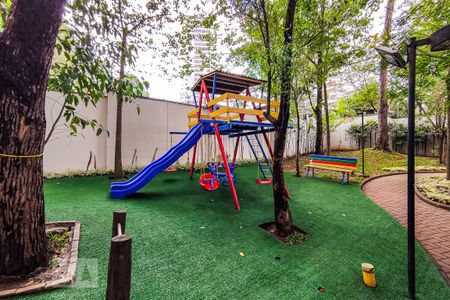 Apartamento à venda com 75m², 2 quartos e 1 vagaÁrea Comum - Playground