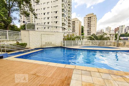 Apartamento à venda com 75m², 2 quartos e 1 vagaÁrea Comum - Piscina