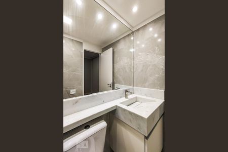 Apartamento para alugar com 67m², 3 quartos e 1 vaga Apartamento para alugar com 67m², 3 quartos e 1 vagaBanheiro da Suíte