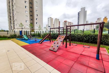 Apartamento para alugar com 67m², 3 quartos e 1 vaga Apartamento para alugar com 67m², 3 quartos e 1 vagaÁrea Comum - Playground