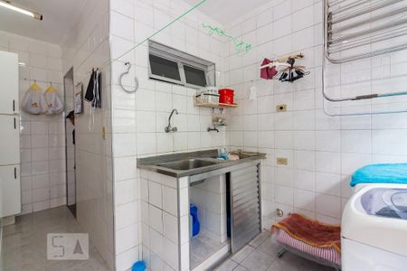 Casa à venda com 385m², 4 quartos e 4 vagas Casa à venda com 385m², 4 quartos e 4 vagasÁrea de Serviço