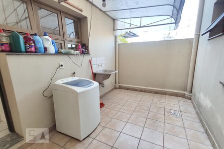 Apartamento para alugar com 60m², 1 quarto e sem vagaÁrea de Serviço