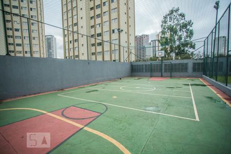 Apartamento à venda com 75m², 3 quartos e 2 vagasÁrea comum - Quadra Poliesportiva