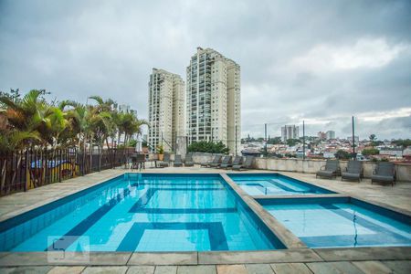 Apartamento à venda com 75m², 3 quartos e 2 vagasÁrea comum - Piscina