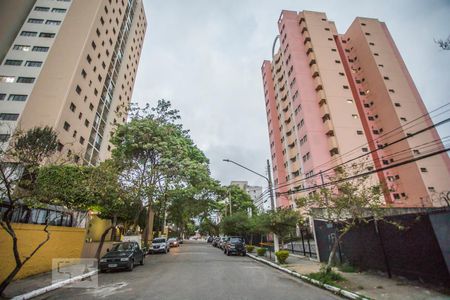 Apartamento à venda com 75m², 3 quartos e 2 vagasFachada