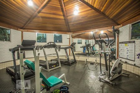 Apartamento à venda com 75m², 3 quartos e 2 vagasÁrea comum - Academia