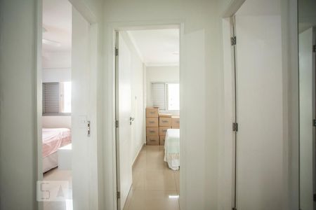 Apartamento à venda com 75m², 3 quartos e 2 vagasCorredor - Quartos