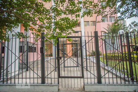 Apartamento à venda com 75m², 3 quartos e 2 vagasFachada