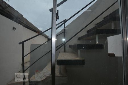 Vista da Sala de casa para alugar com 1 quarto, 20m² em Bonsucesso, Rio de Janeiro