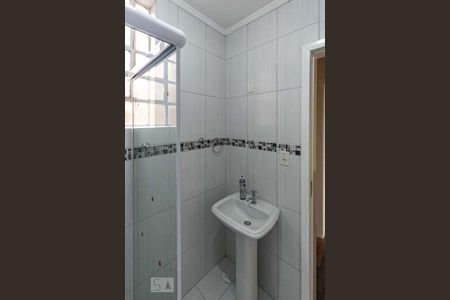 Apartamento para alugar com 62m², 2 quartos e sem vaga Apartamento para alugar com 62m², 2 quartos e sem vagaBanheiro