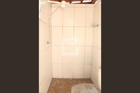 Casa para alugar com 130m², 2 quartos e 3 vagasBanheiro de Serviço