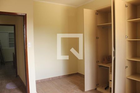 Casa para alugar com 130m², 2 quartos e 3 vagasQuarto 2
