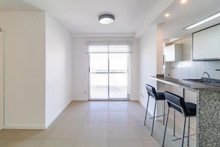 Sala de apartamento à venda com 2 quartos, 65m² em Vila Nova Alba, São Paulo