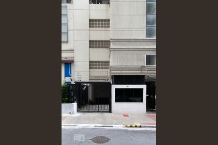 Apartamento à venda com 41m², 1 quarto e 1 vagaFachada