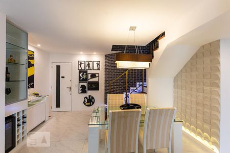 Sala de apartamento à venda com 3 quartos, 130m² em São Domingos, Niterói