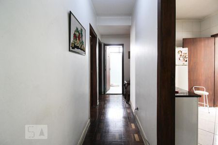 Corredor de apartamento à venda com 2 quartos, 96m² em Vila Nova Conceição, São Paulo