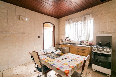 Casa à venda com 400m², 2 quartos e 4 vagasCozinha