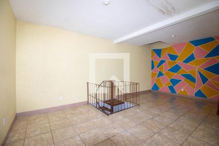Sala 2 de casa à venda com 2 quartos, 100m² em Sarandi, Porto Alegre