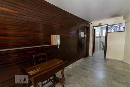 Apartamento à venda com 70m², 2 quartos e sem vagaHall
