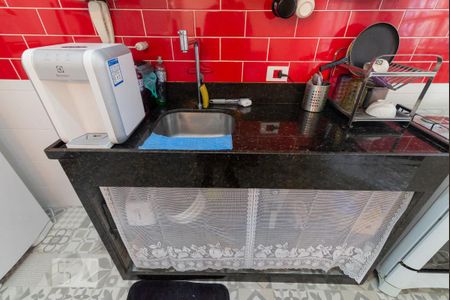 Apartamento à venda com 70m², 2 quartos e sem vagaCozinha