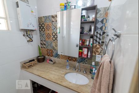 Apartamento à venda com 70m², 2 quartos e sem vagaBanheiro