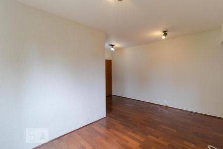 Salas de apartamento para alugar com 1 quarto, 64m² em Cambuí, Campinas