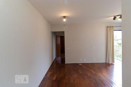 Salas de apartamento para alugar com 1 quarto, 64m² em Cambuí, Campinas