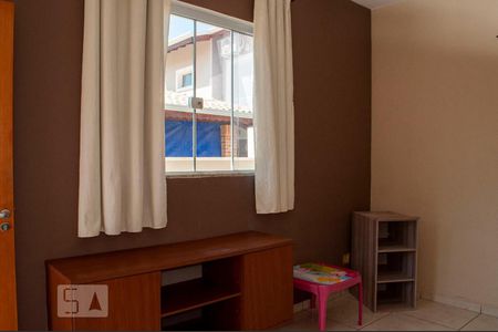 Casa à venda com 370m², 3 quartos e 6 vagasSala 2