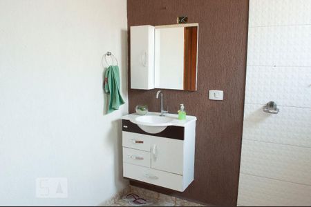 Casa à venda com 370m², 3 quartos e 6 vagasBanheiro Social