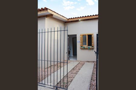 Casa para alugar com 30m², 1 quarto e 1 vaga Casa para alugar com 30m², 1 quarto e 1 vagaGaragem