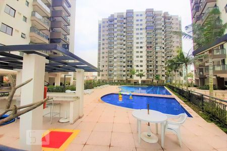 Apartamento à venda com 44m², 1 quarto e 1 vaga Apartamento à venda com 44m², 1 quarto e 1 vagaÁrea comum - Piscina