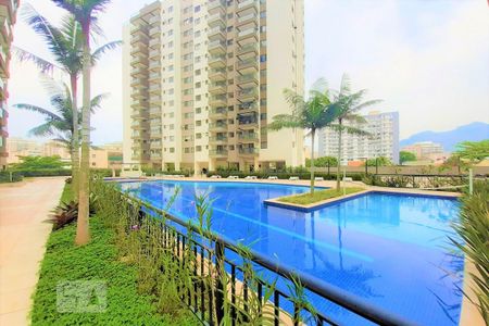 Apartamento à venda com 44m², 1 quarto e 1 vaga Apartamento à venda com 44m², 1 quarto e 1 vagaÁrea comum - Piscina