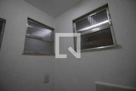 Casa para alugar com 25m², 1 quarto e sem vagaÁrea de Serviço