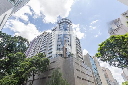 Apartamento para alugar com 37m², 1 quarto e 1 vaga Apartamento para alugar com 37m², 1 quarto e 1 vagaFachada